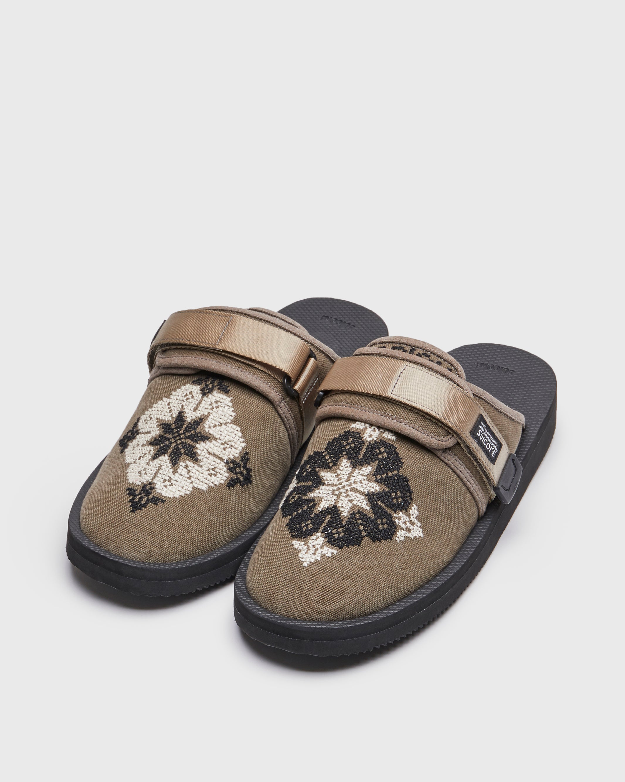 Adish x ZAVO-CabADS (OG-072CABADS-FW23)